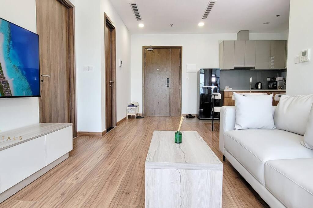 Căn hộ Modern & New 2br Apt In District 7