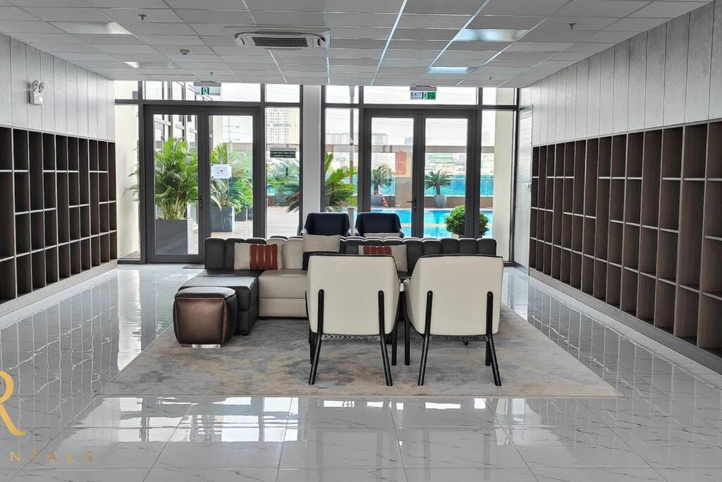 Căn hộ Modern & New 2br Apt In District 7 TP. Hồ Chí Minh